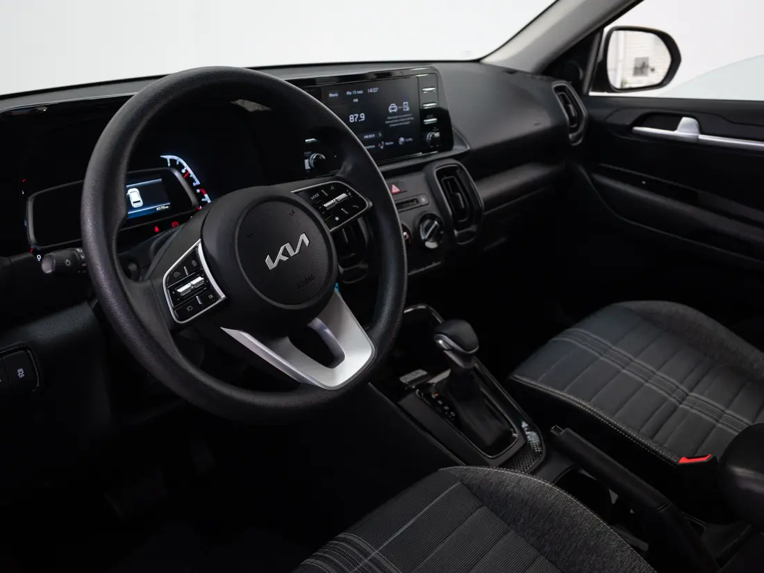 Kia Sonet 1.5 Ex At año 2025