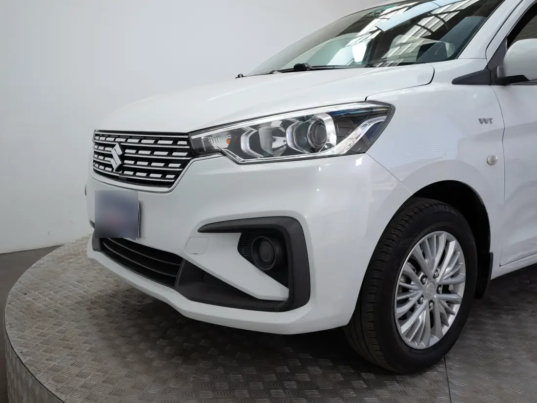 Suzuki Ertiga Ertiga 1.5 Gl Plus Mt año 2022
