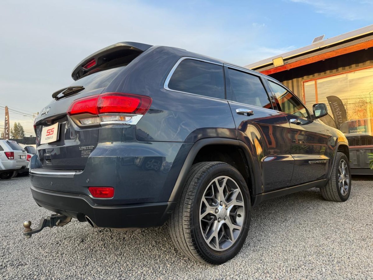 Jeep Grand Cherokee Limited 3.6 4x4 At8 año 2022