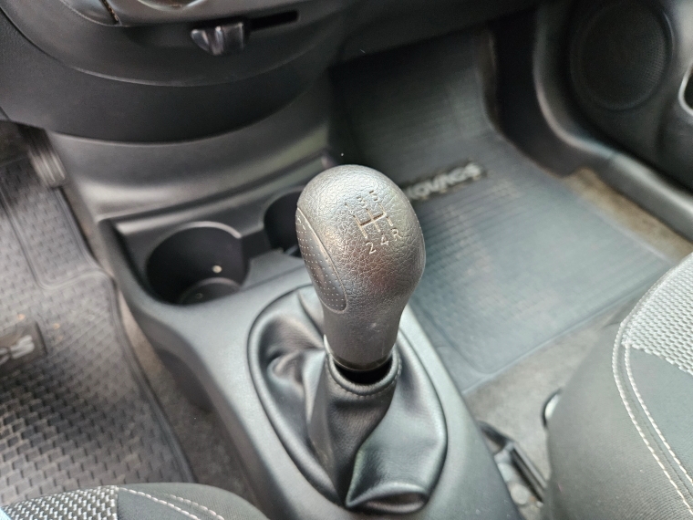 Nissan Versa 1.6 Sense Mt año 2015