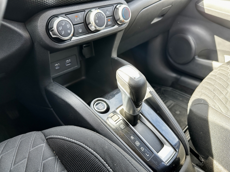 Nissan Kicks 1.6 Advance At año 2022