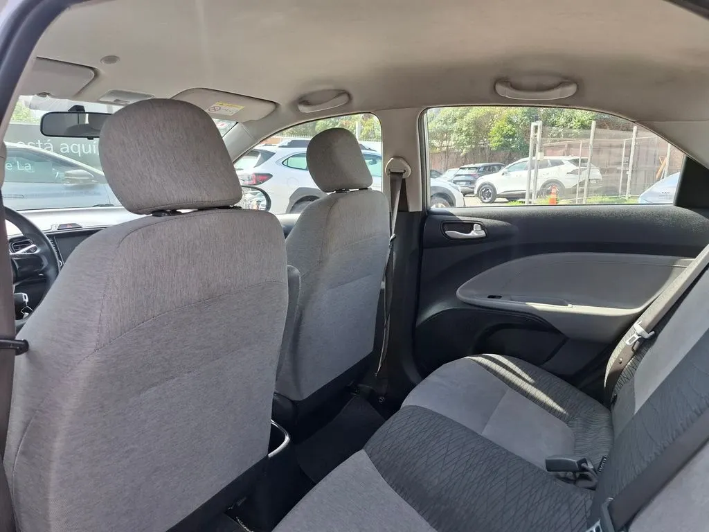 Kia Soluto 1.4 año 2023