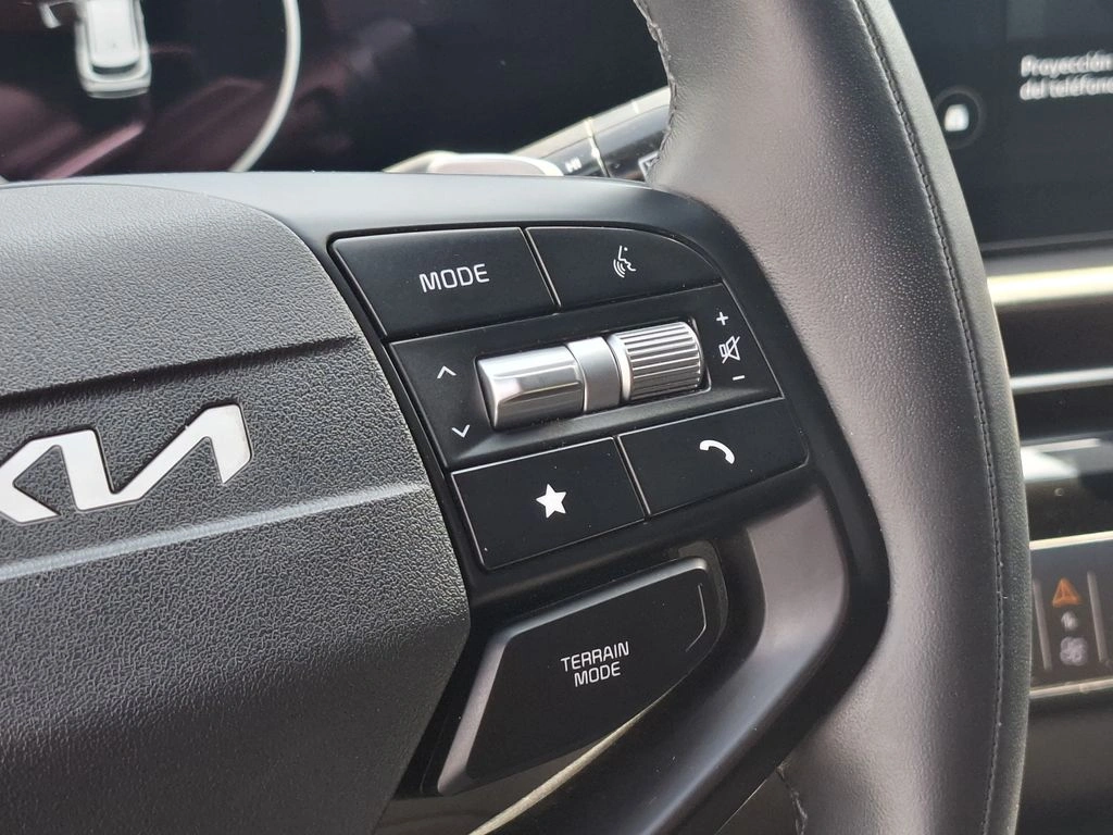 Kia Sportage X-Line Awd 1.6 At año 2025