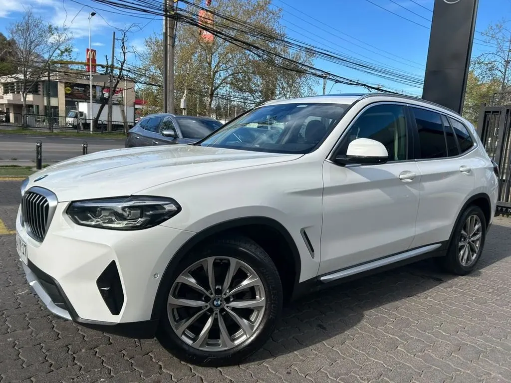 BMW X3 Sdrive 4x2 20i 2.0 At año 2022