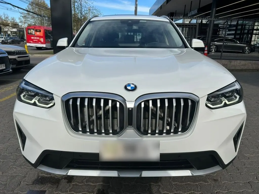 BMW X3 Sdrive 4x2 20i 2.0 At año 2022