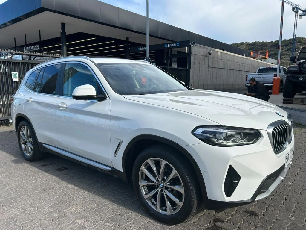 BMW X3 Sdrive 4x2 20i 2.0 At año 2022