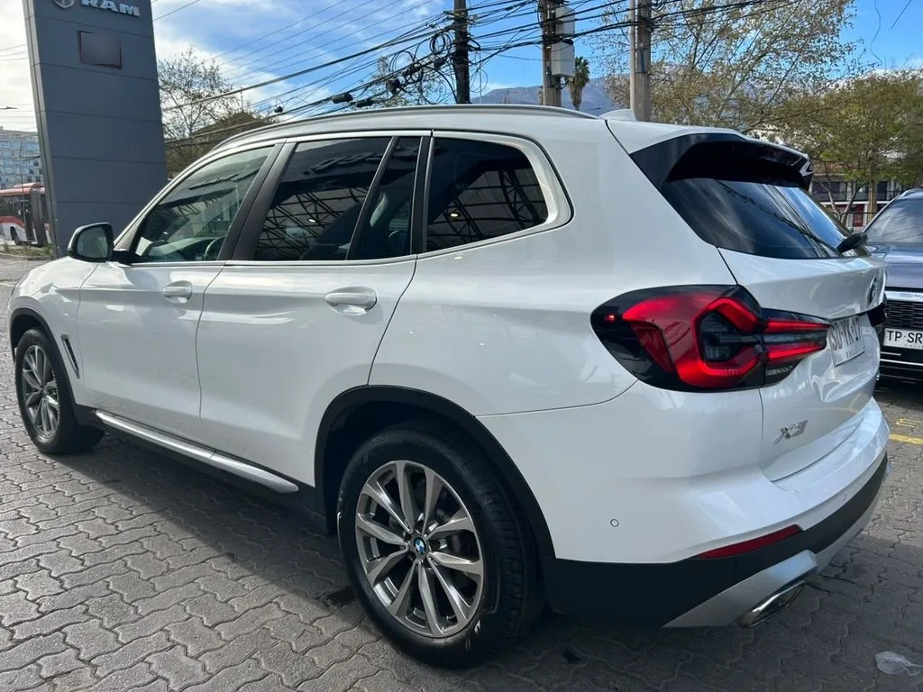 BMW X3 Sdrive 4x2 20i 2.0 At año 2022