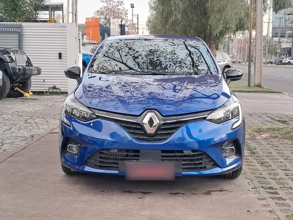 RENAULT CLIO 1.0 Zen Plus Mt año 2023