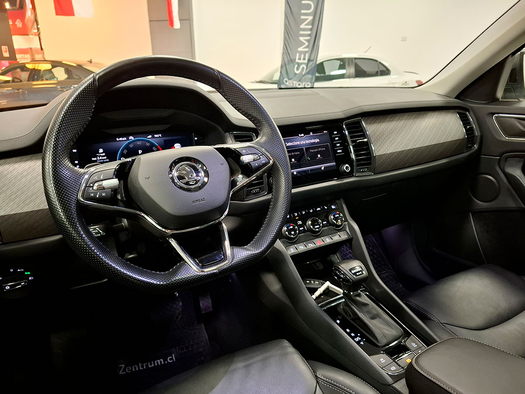 Skoda Kodiaq 2.0 Tsi Style 4x4 Dsg7 At 5p año 2024