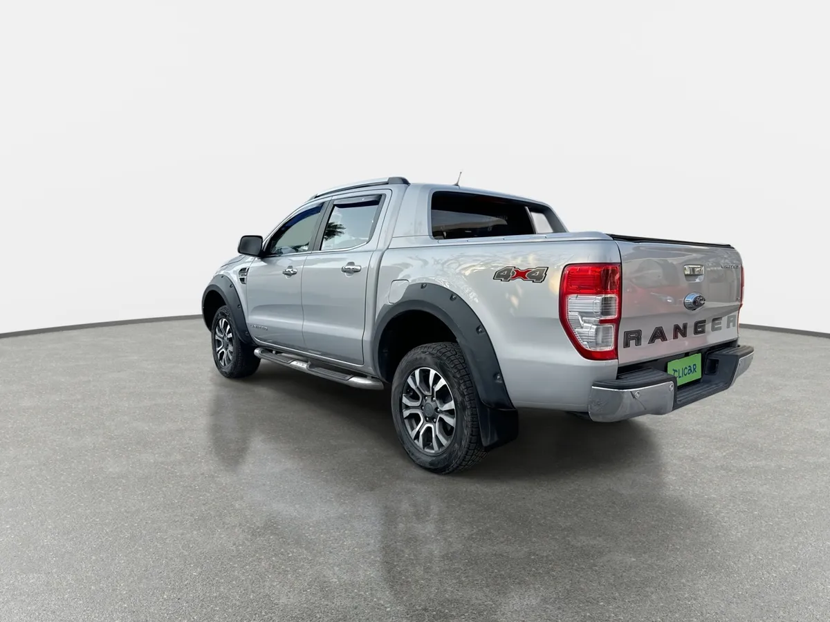 Ford Ranger 3.2 Ltd Euro 6 Diesel 4x4 Dob. Cab. At 4p año 2023