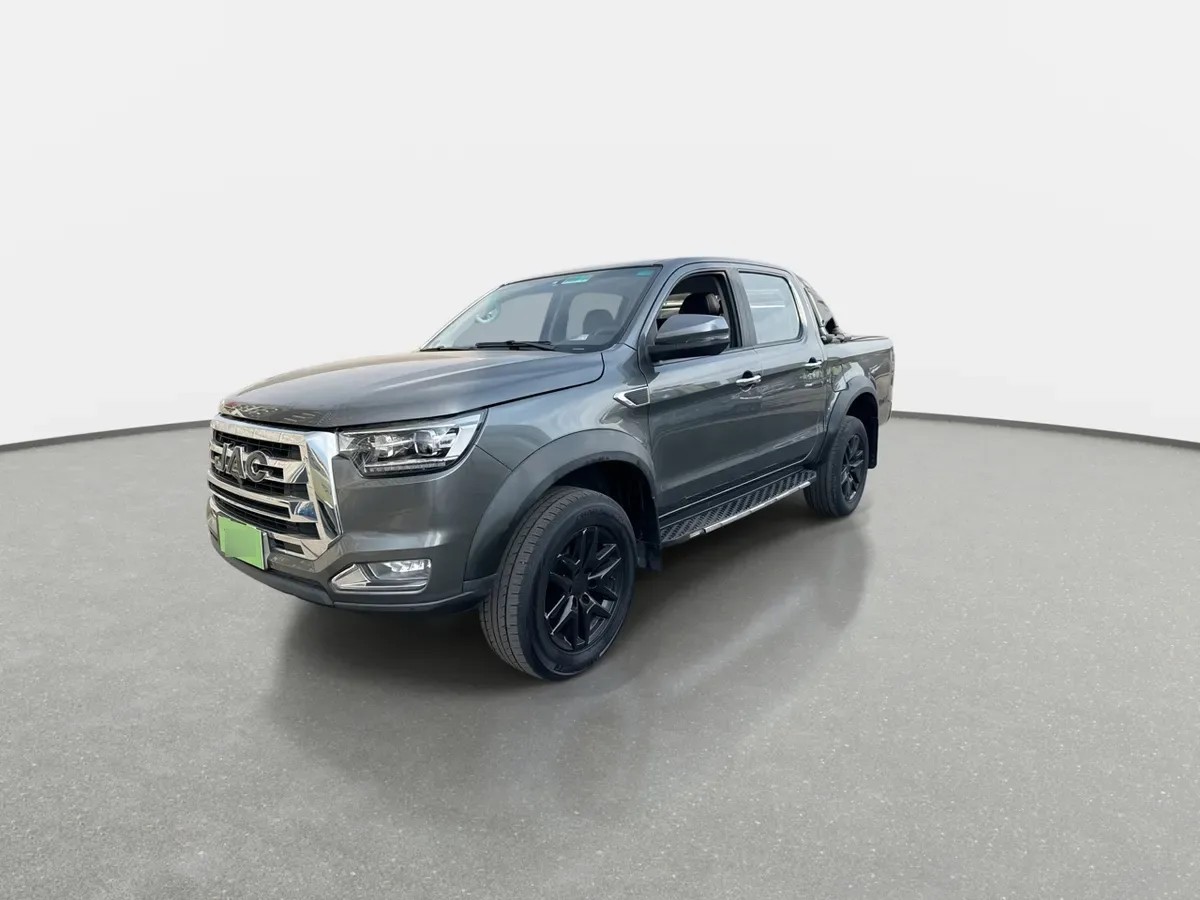 JAC T8 Pro 2.0 Luxury 4x2 Diesel Mt 4p año 2023