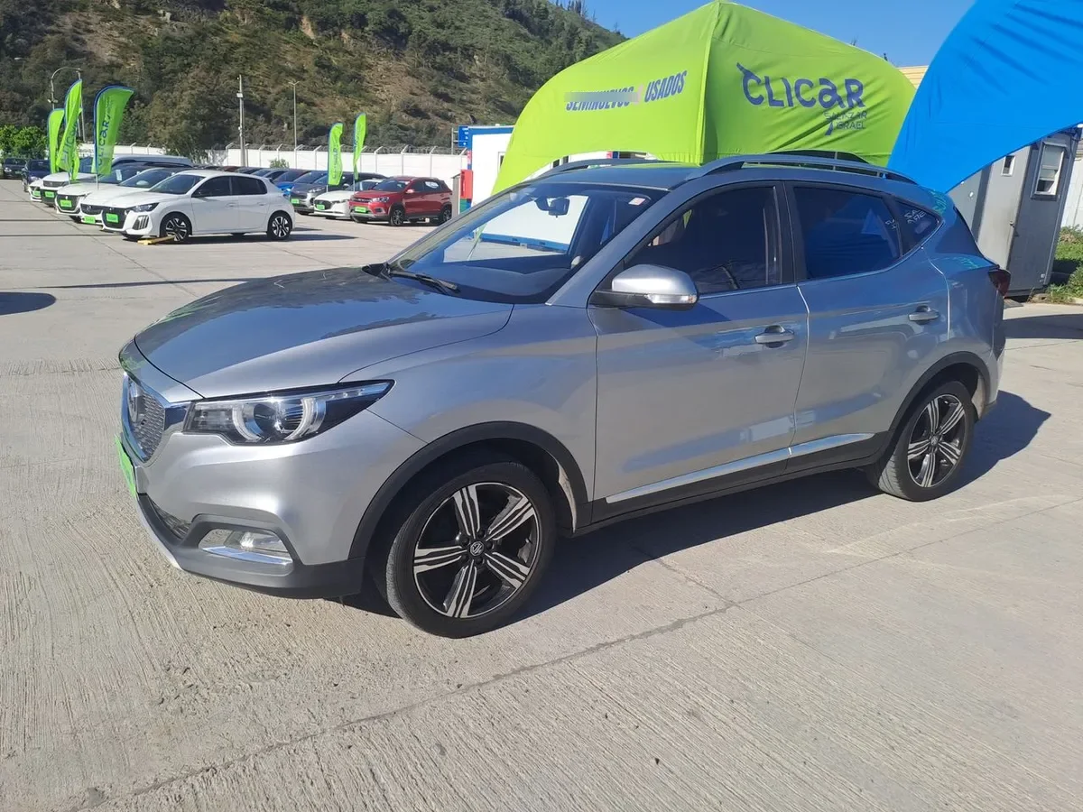 MG Mg Zs 1.5 Comfort 4x2 At 5p año 2024