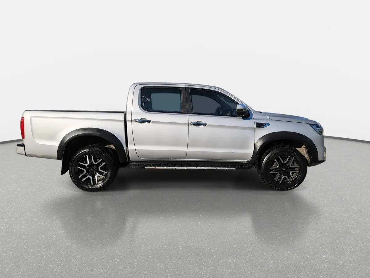 JAC T8 2.0 Luxury 4x4 Diesel Mt 4p año 2023