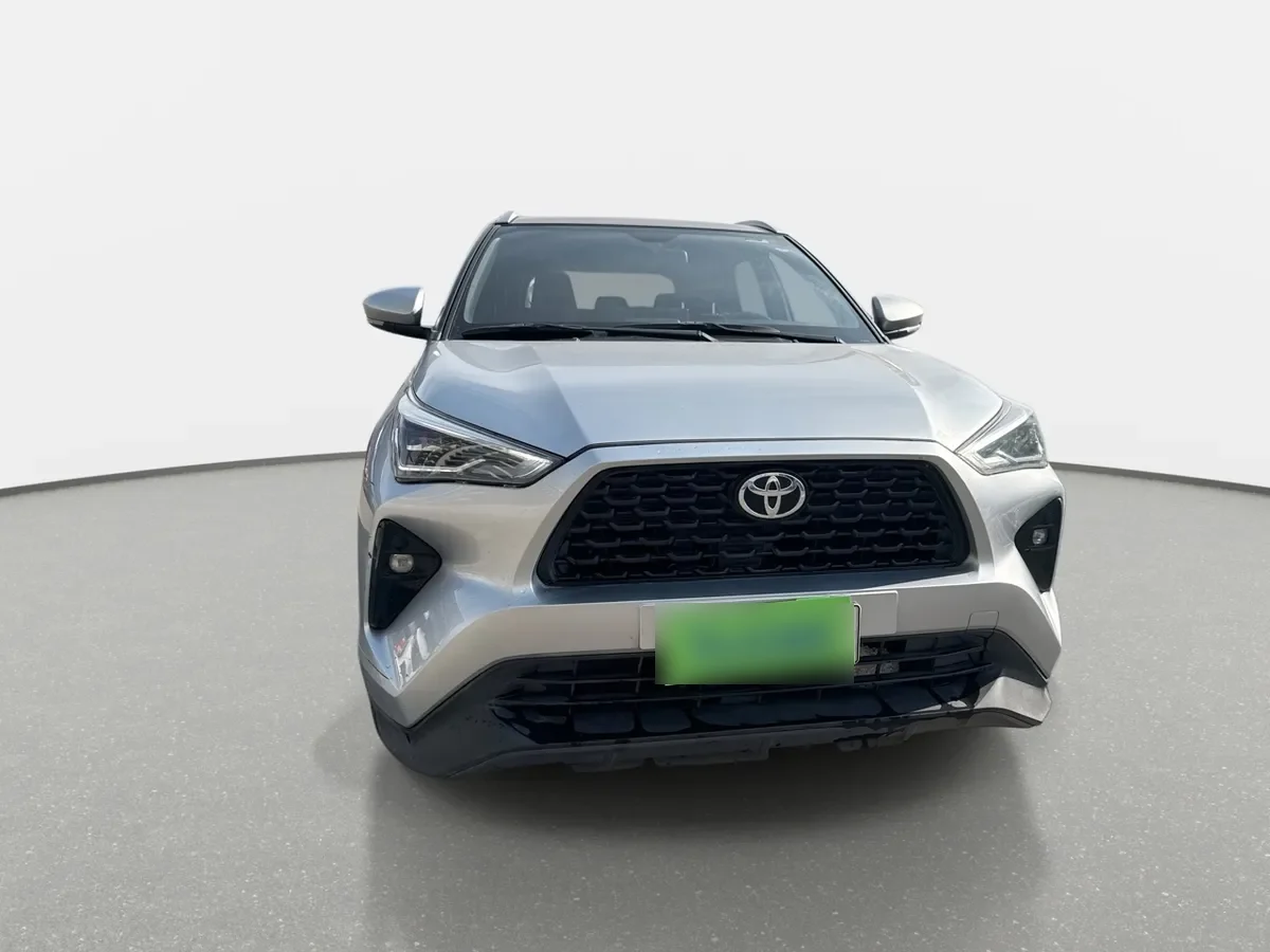 Toyota Yaris Cross 1.5 Xg 4x2 Cvt At 5p año 2025
