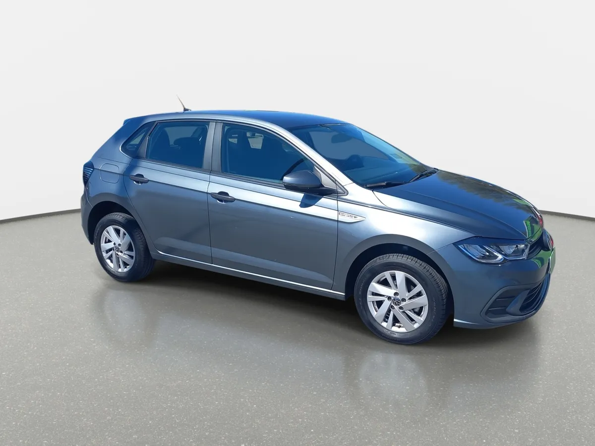 Volkswagen Polo 1.0 Comfortline 4x2 At6 5p año 2024