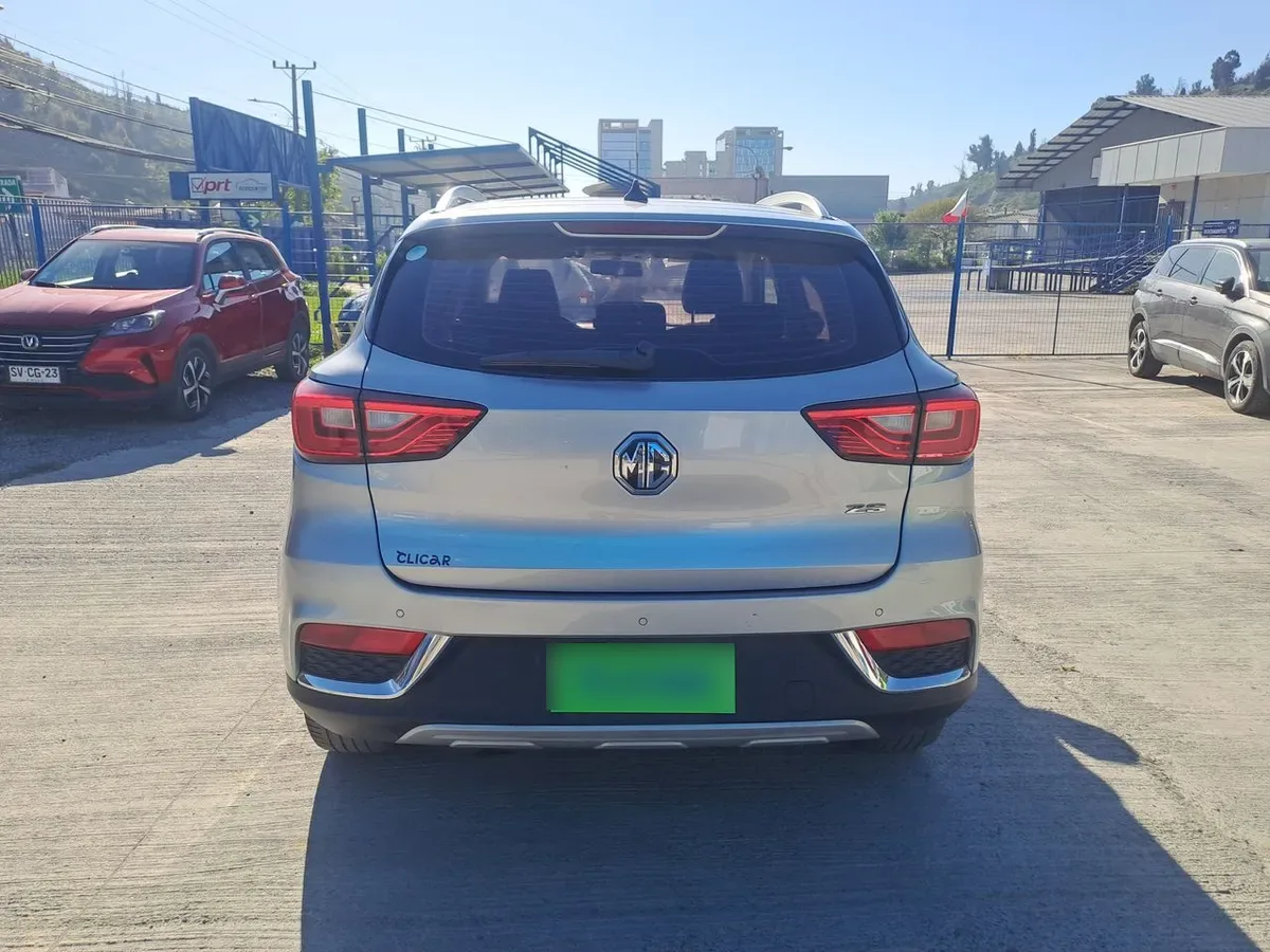 MG Mg Zs 1.5 Comfort 4x2 At 5p año 2024