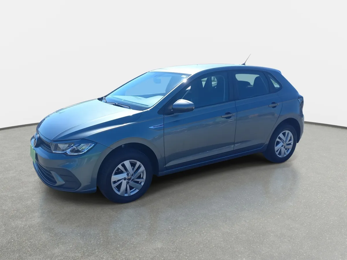 Volkswagen Polo 1.0 Comfortline 4x2 At6 5p año 2024