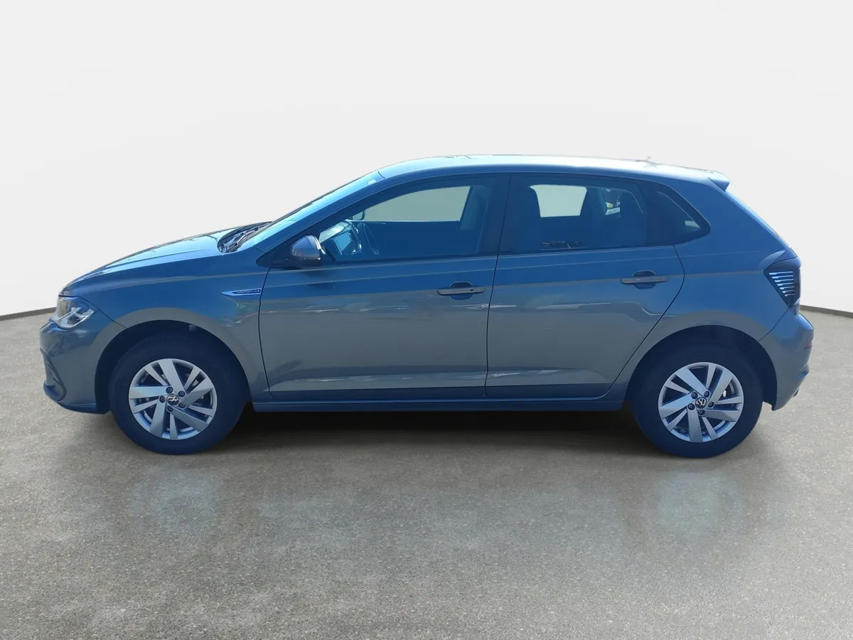 Volkswagen Polo 1.0 Comfortline 4x2 At6 5p año 2024