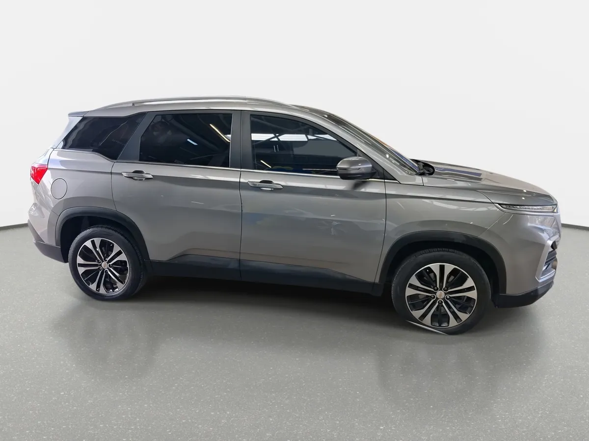 Chevrolet Captiva 1.5t Premier Fwd Mt 5p año 2023