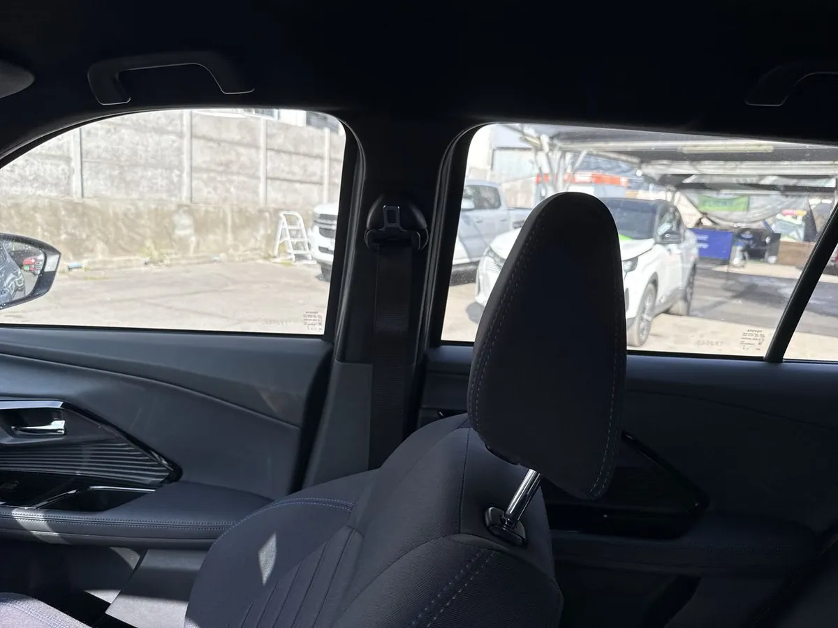 Toyota Yaris Cross 1.5 Xg 4x2 Cvt At 5p año 2025