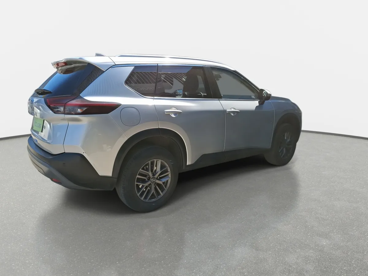 Nissan X-Trail 2.5 Sense 4x2 3row Cvt At 5p año 2024