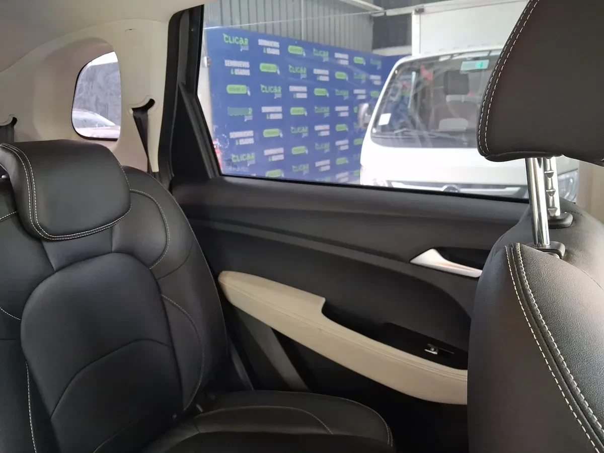 Chevrolet Captiva 1.5t Premier Fwd Mt 5p año 2023