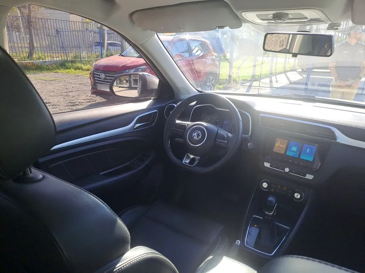 MG Mg Zs 1.5 Comfort 4x2 At 5p año 2024