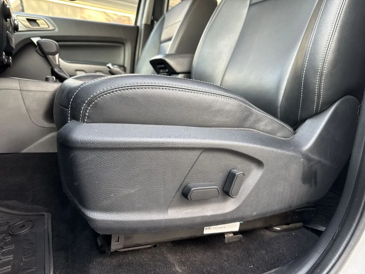 Ford Ranger 3.2 Ltd Euro 6 Diesel 4x4 Dob. Cab. At 4p año 2023