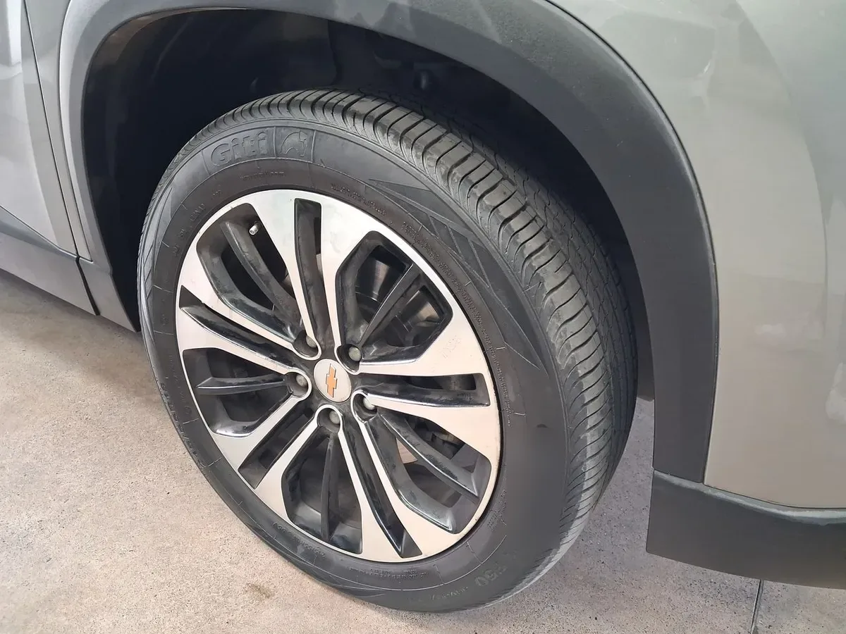 Chevrolet Captiva 1.5t Premier Fwd Mt 5p año 2023