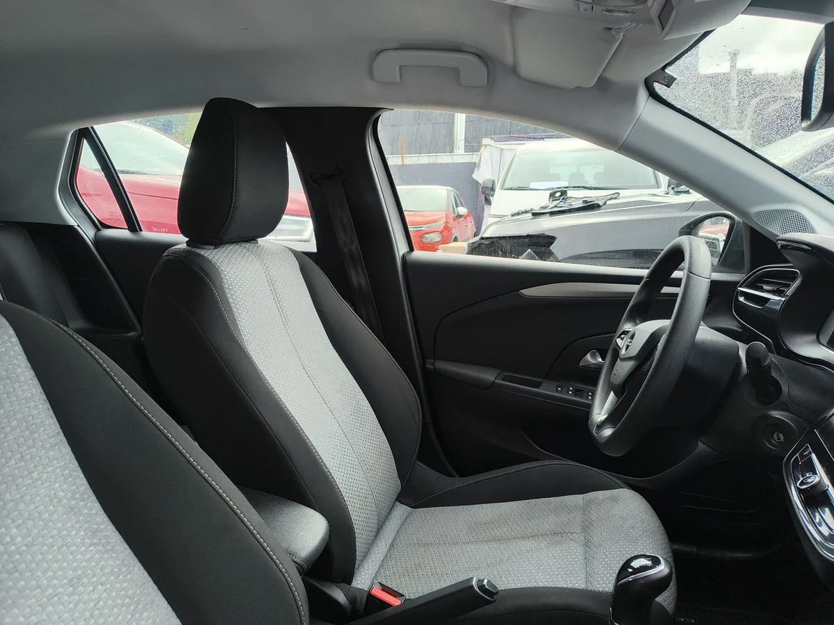 Opel Corsa 1.2 Edition 75hp 4x2 Mt5 5p año 2025