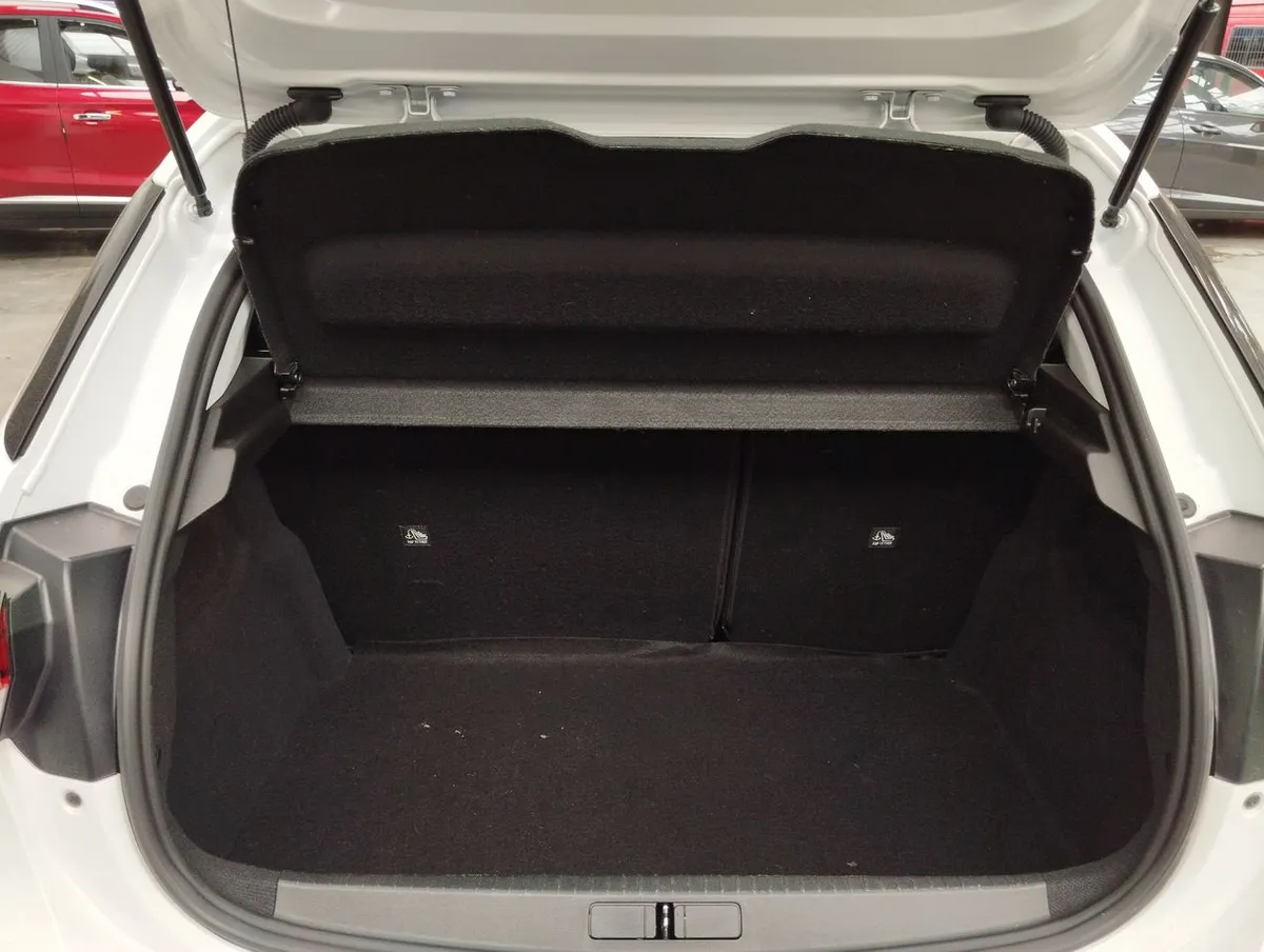 Opel Corsa 1.2 Edition 75hp 4x2 Mt5 5p año 2024