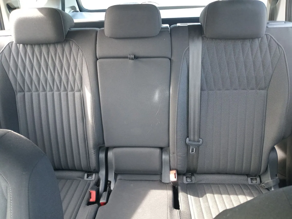 Volkswagen Tiguan 1.4 Tsi Comfortline 4x2 At 5p año 2023