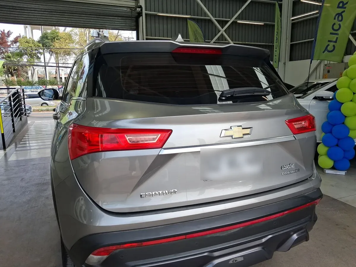 Chevrolet Captiva 1.5t Premier Fwd Mt 5p año 2023