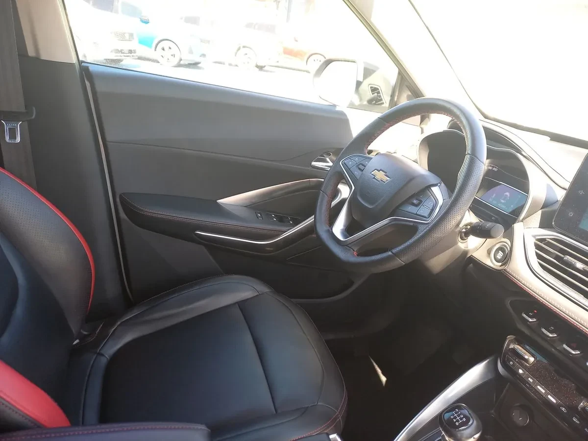 Chevrolet Groove 1.5 Premier P 4x2 Mt 5p año 2024