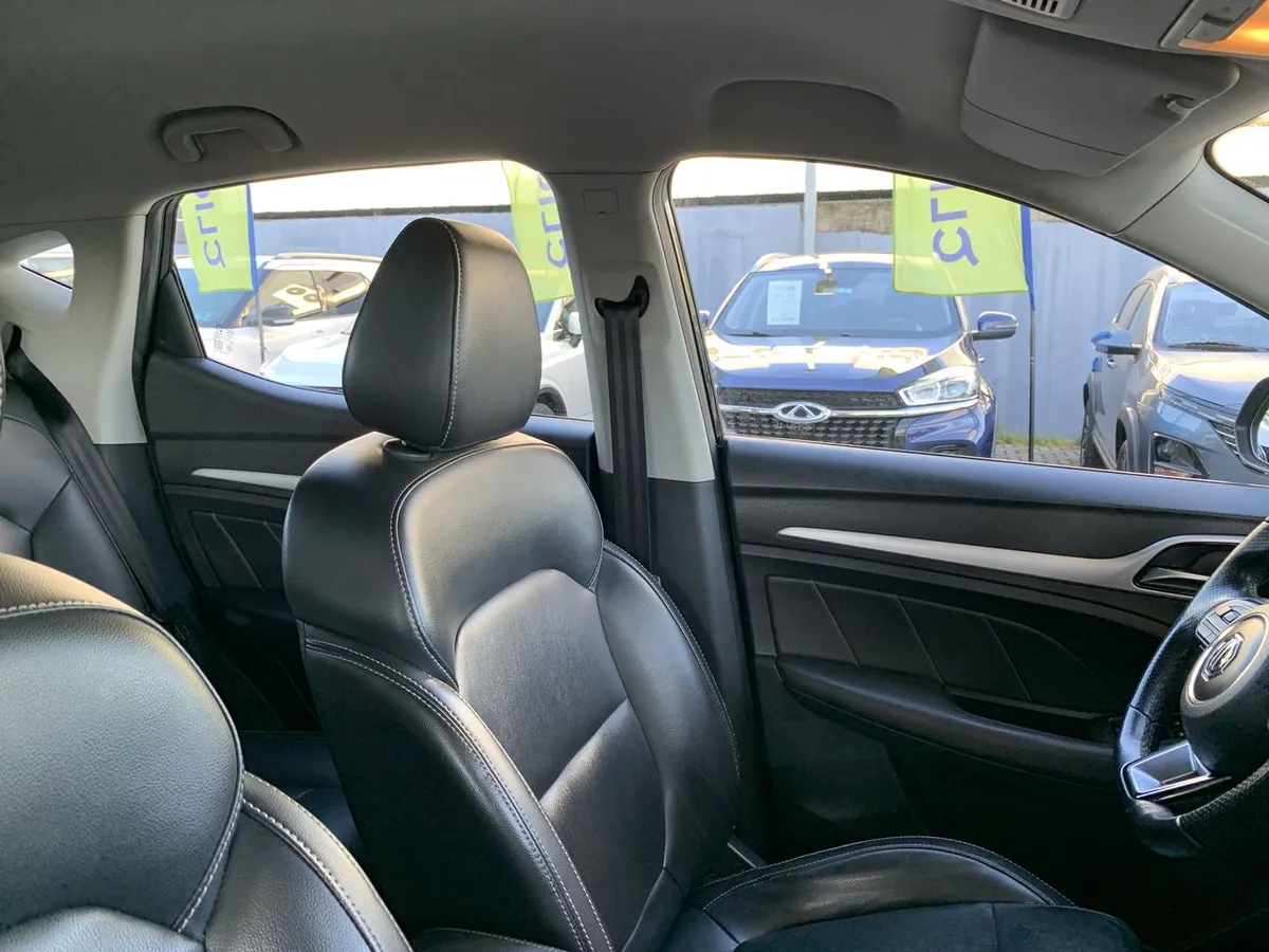 MG Mg Zs 1.5 Comfort 4x2 Mt 5p año 2022