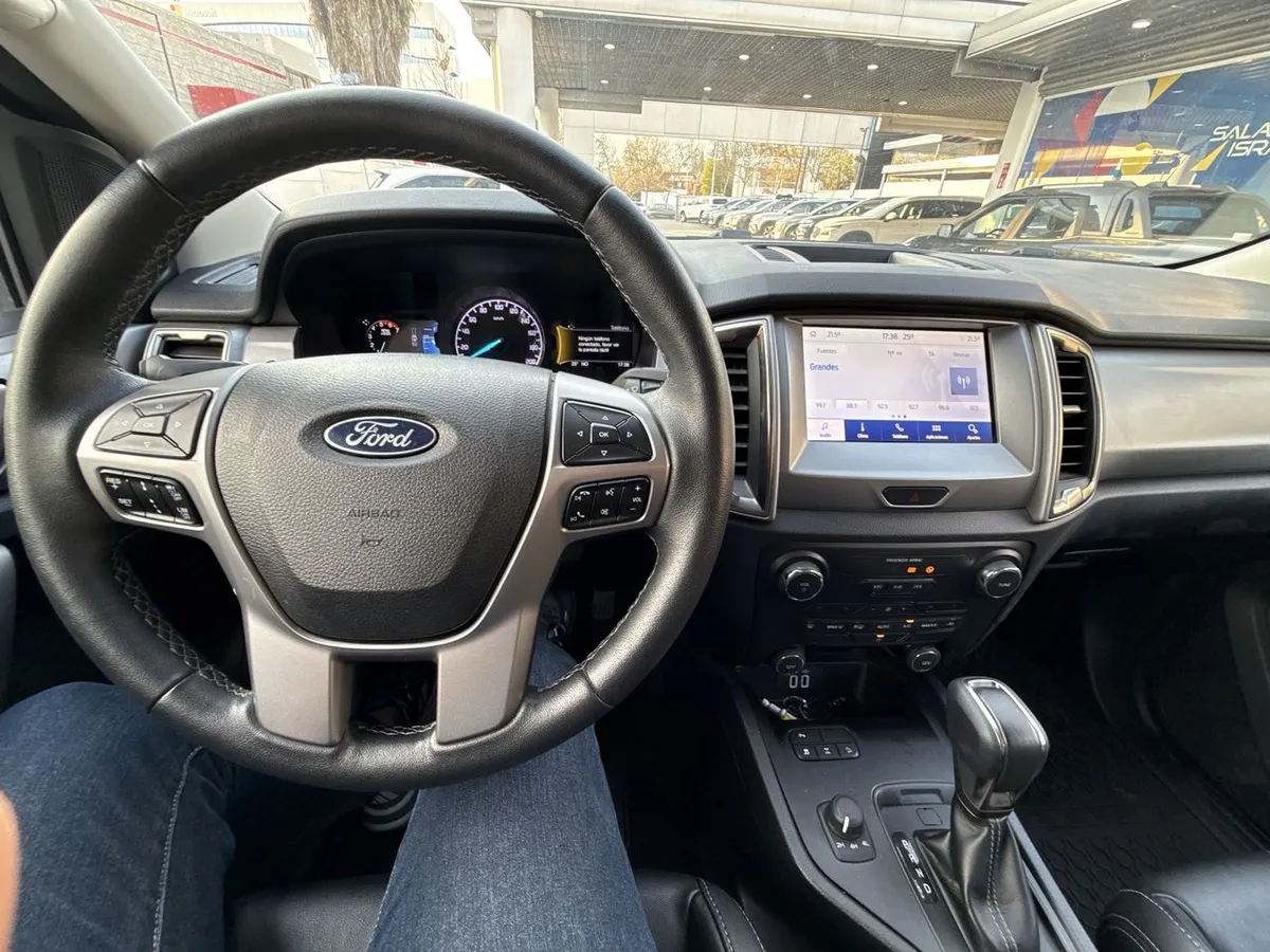 Ford Ranger 3.2 Ltd Euro 6 Diesel 4x4 Dob. Cab. At 4p año 2023