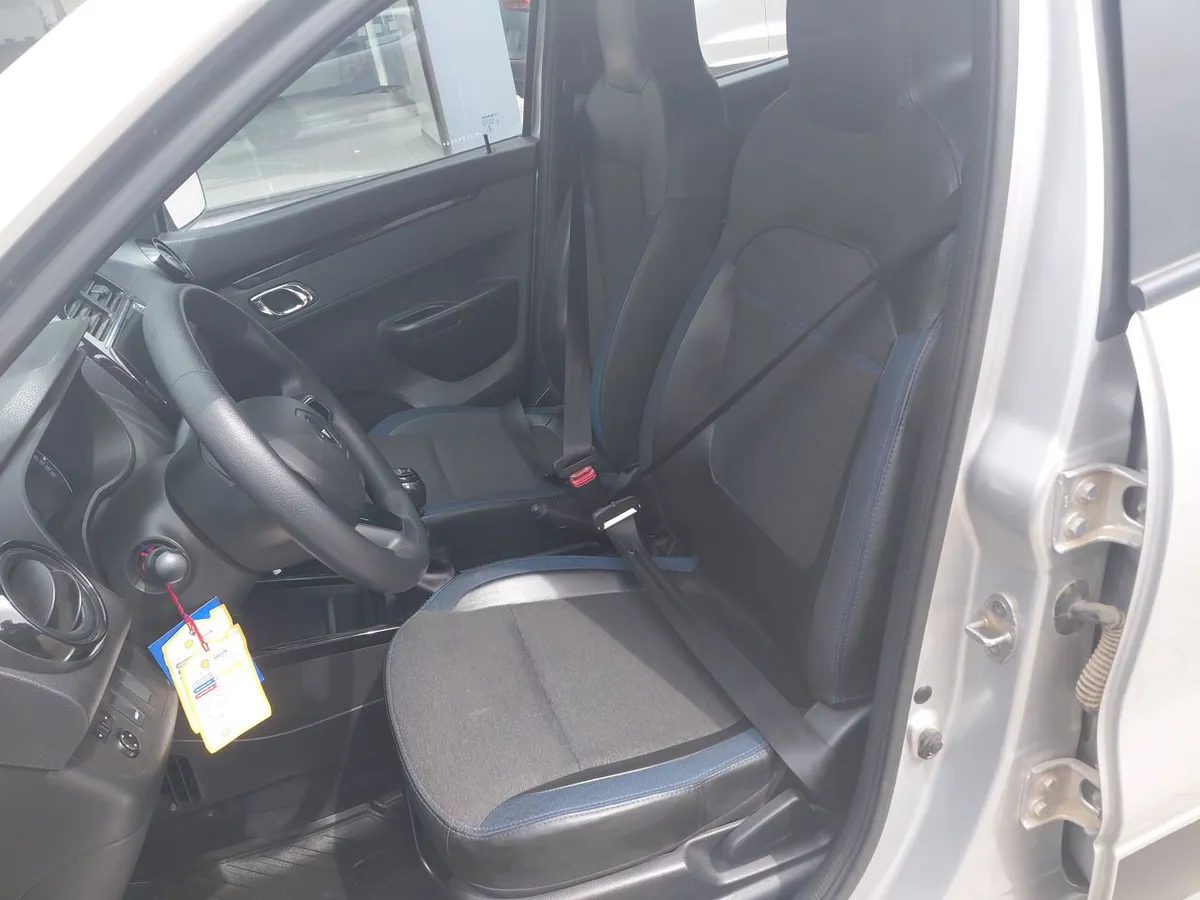 Renault Kwid 1.0 Intens 4x2 Hb Mt 5p año 2022