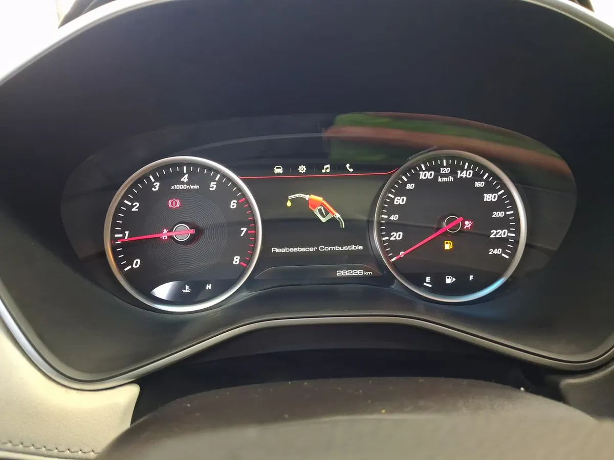 Chevrolet Captiva 1.5t Premier Fwd Mt 5p año 2023