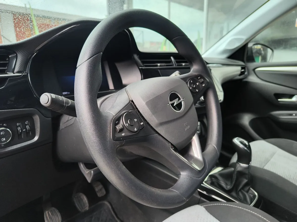 Opel Corsa 1.2 Edition 75hp 4x2 Mt5 5p año 2025