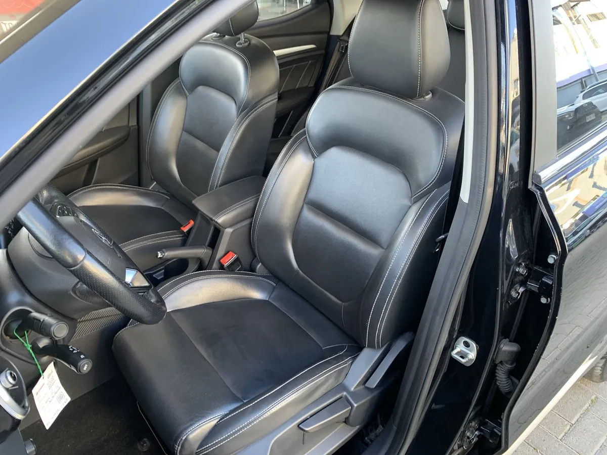 MG Mg Zs 1.5 Comfort 4x2 Mt 5p año 2022
