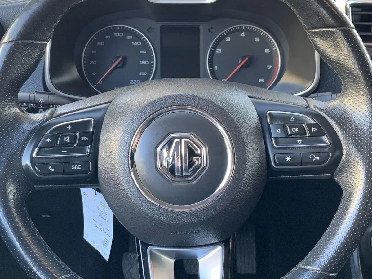 MG Mg Zs 1.5 Comfort 4x2 Mt 5p año 2022