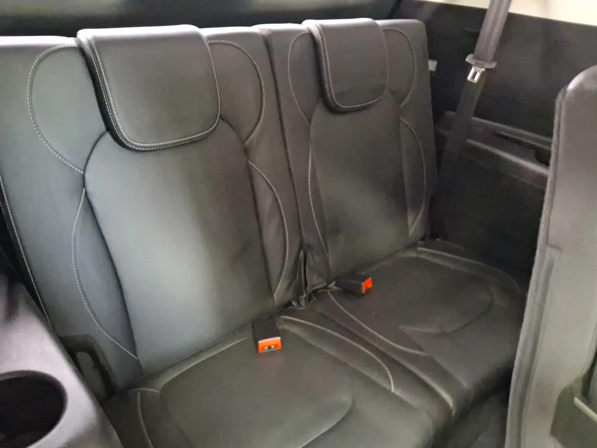 Chevrolet Captiva 1.5t Premier Fwd Mt 5p año 2023
