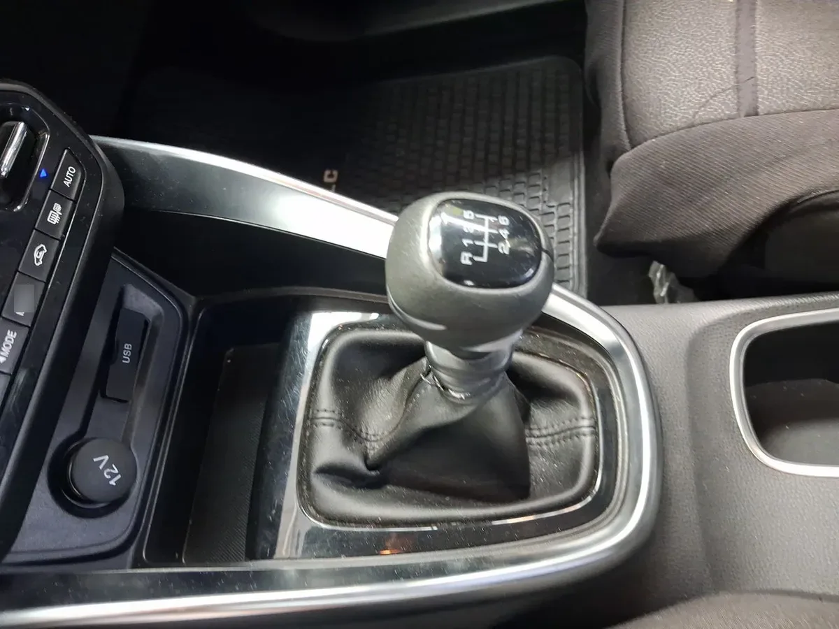 Chevrolet Groove 1.5 Premier R 4x2 Mt 5p año 2024