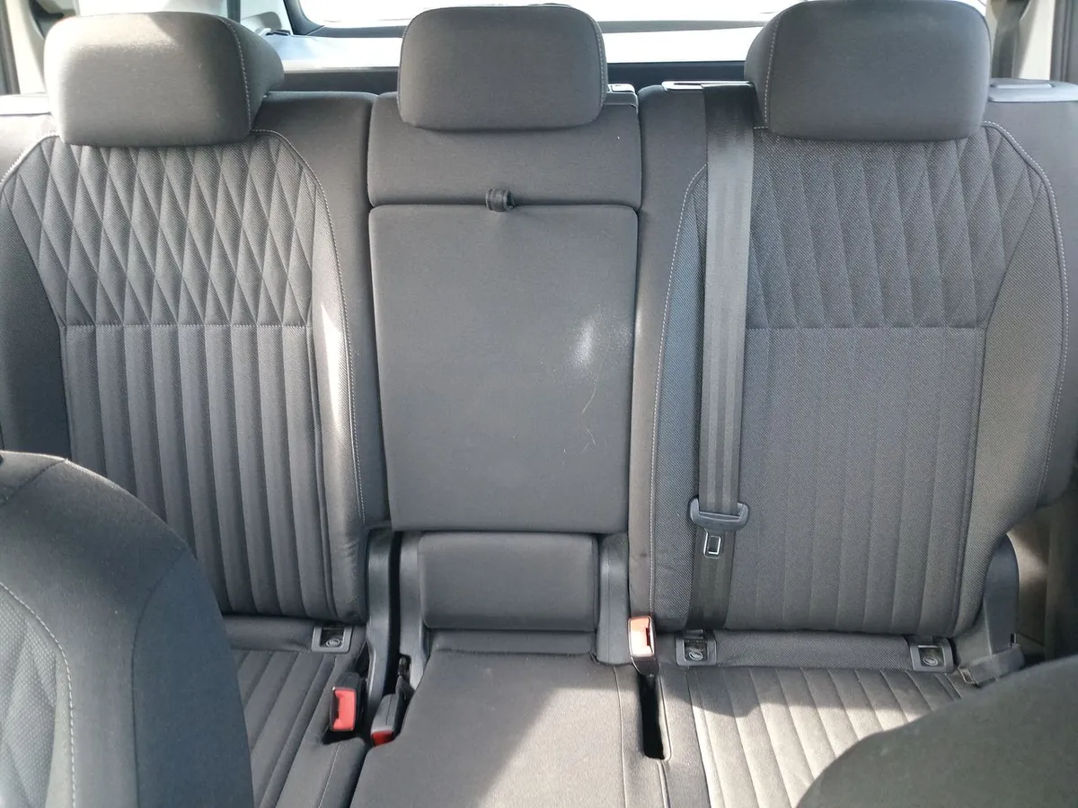 Volkswagen Tiguan 1.4 Tsi Comfortline 4x2 At 5p año 2023