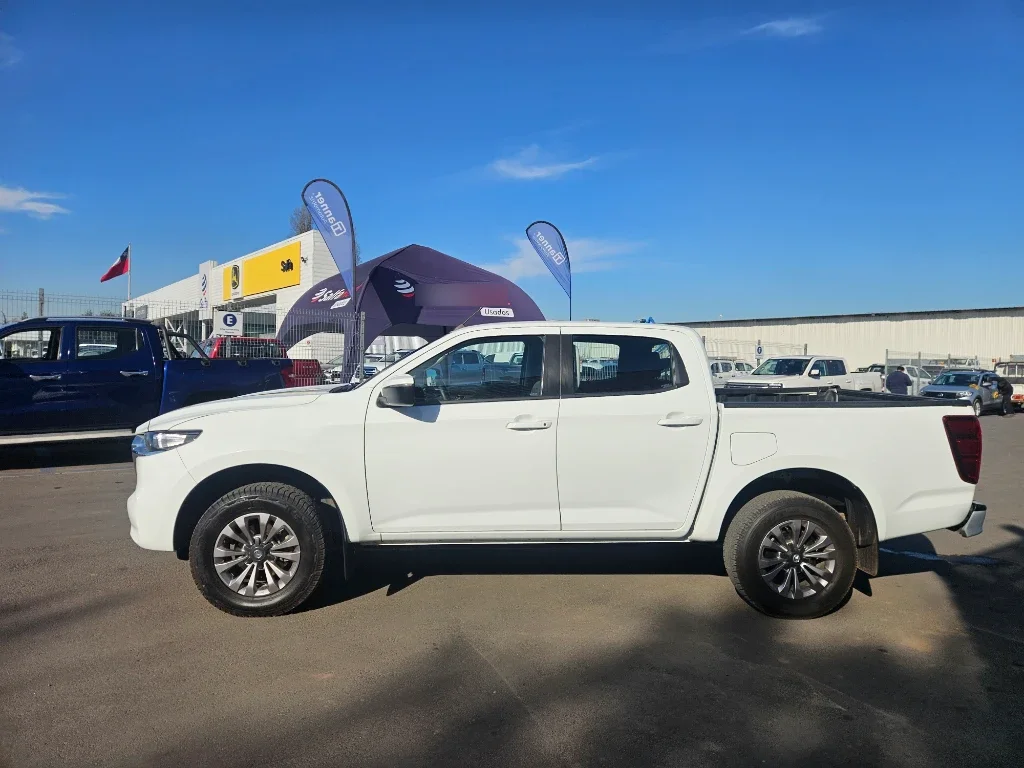 Mazda Bt-50 4x4 6at año 2024