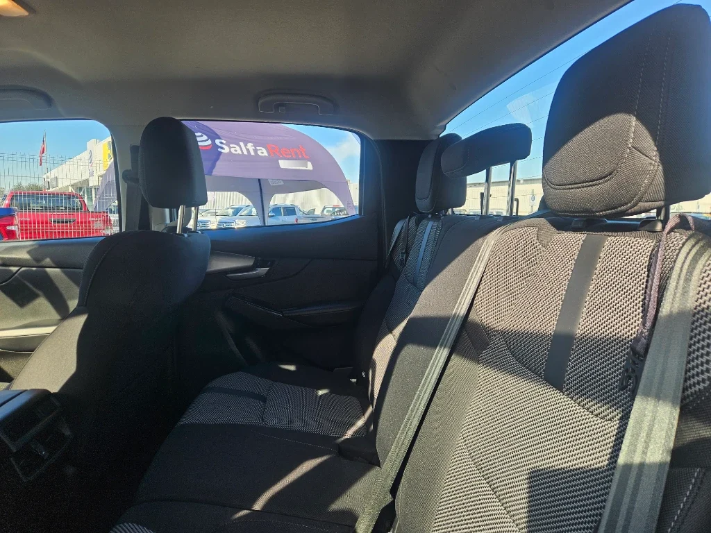 Mazda Bt-50 4x4 6at año 2024