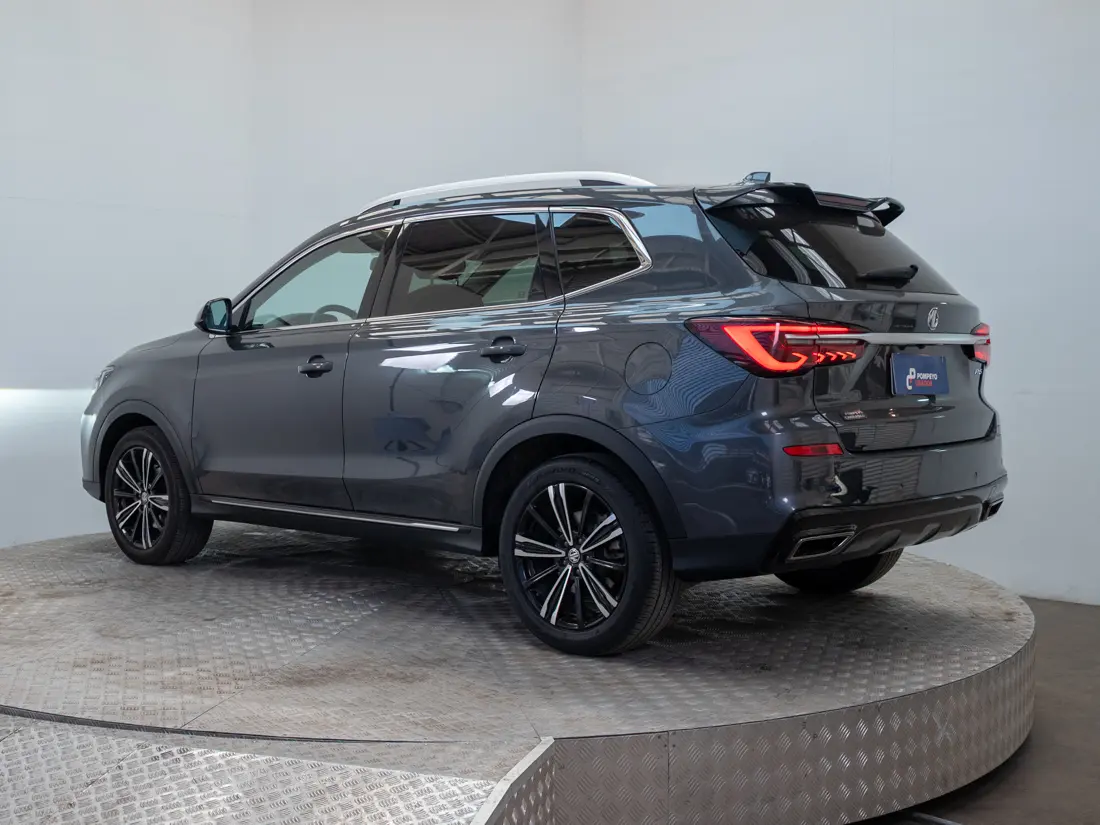 MG Rx5 1.5t Com 2wd Mt 5p año 2024