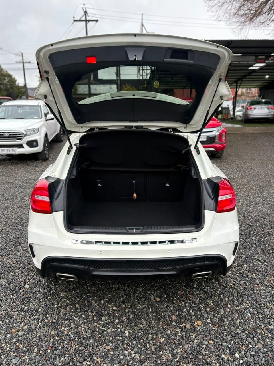 MERCEDES BENZ GLA220 2.1 Cdi 4matic At 4x4 Diesel año 2016