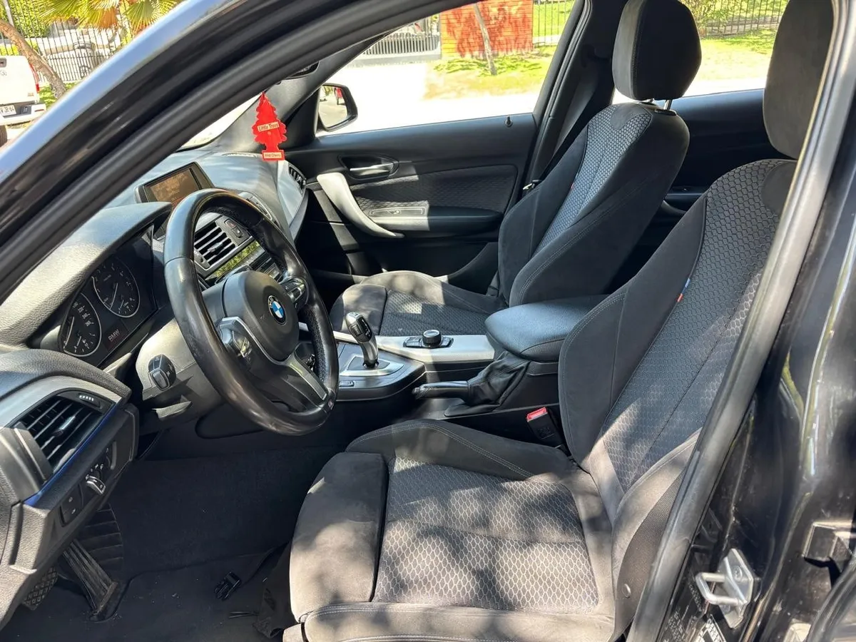 BMW 120 2.0 I 5 Puertas M Sport Lci At año 2017