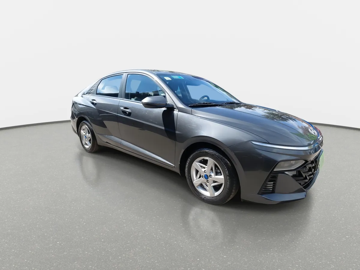 Hyundai Accent 1.4 Hci Plus 4x2 Mt 4p año 2024